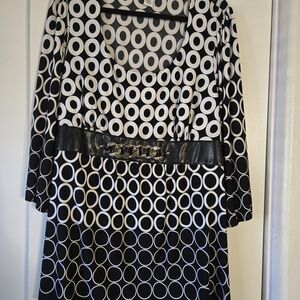 Studio 1940 Black and White Circle Pattern Skirt
